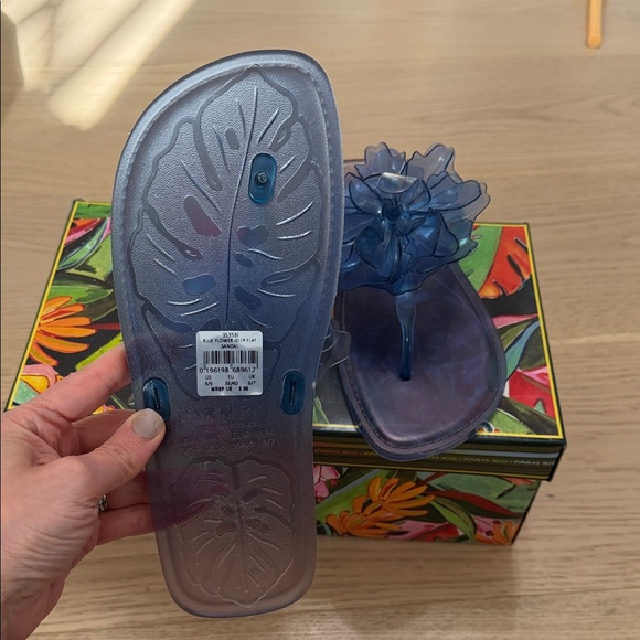 FARM Rio Blue Floral Jelly Toe-Post Sandals - Picture 4 of 4